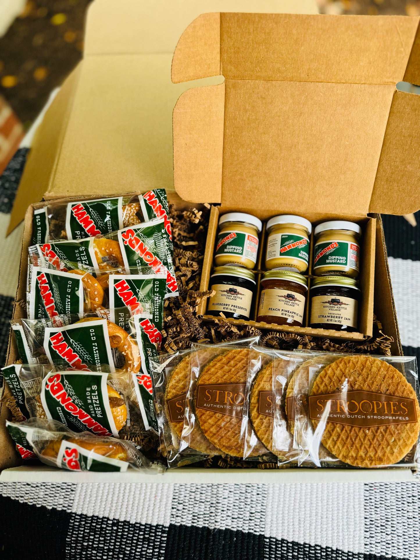 Lancaster County Trio Snack Box
