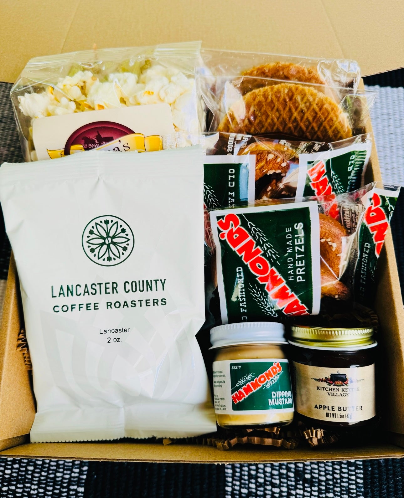 Large Taste of Lancaster Snack Box