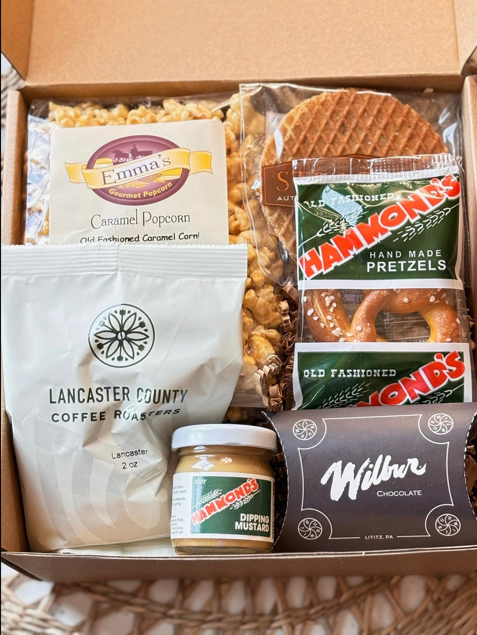 Medium Lancaster Snack Box