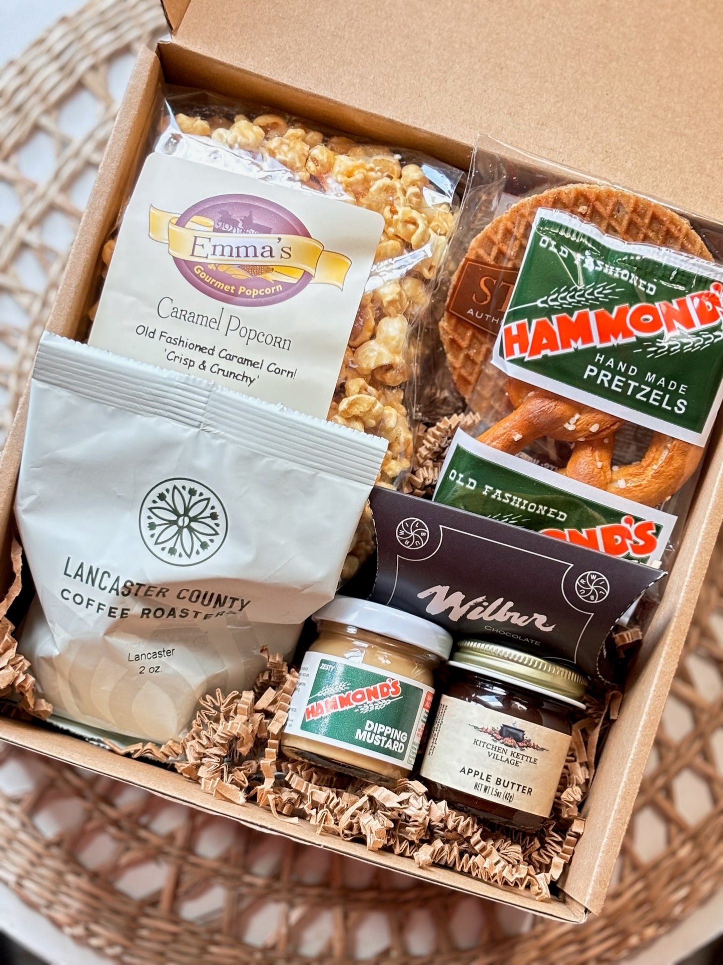 Large Lancaster Favorites Snack Box